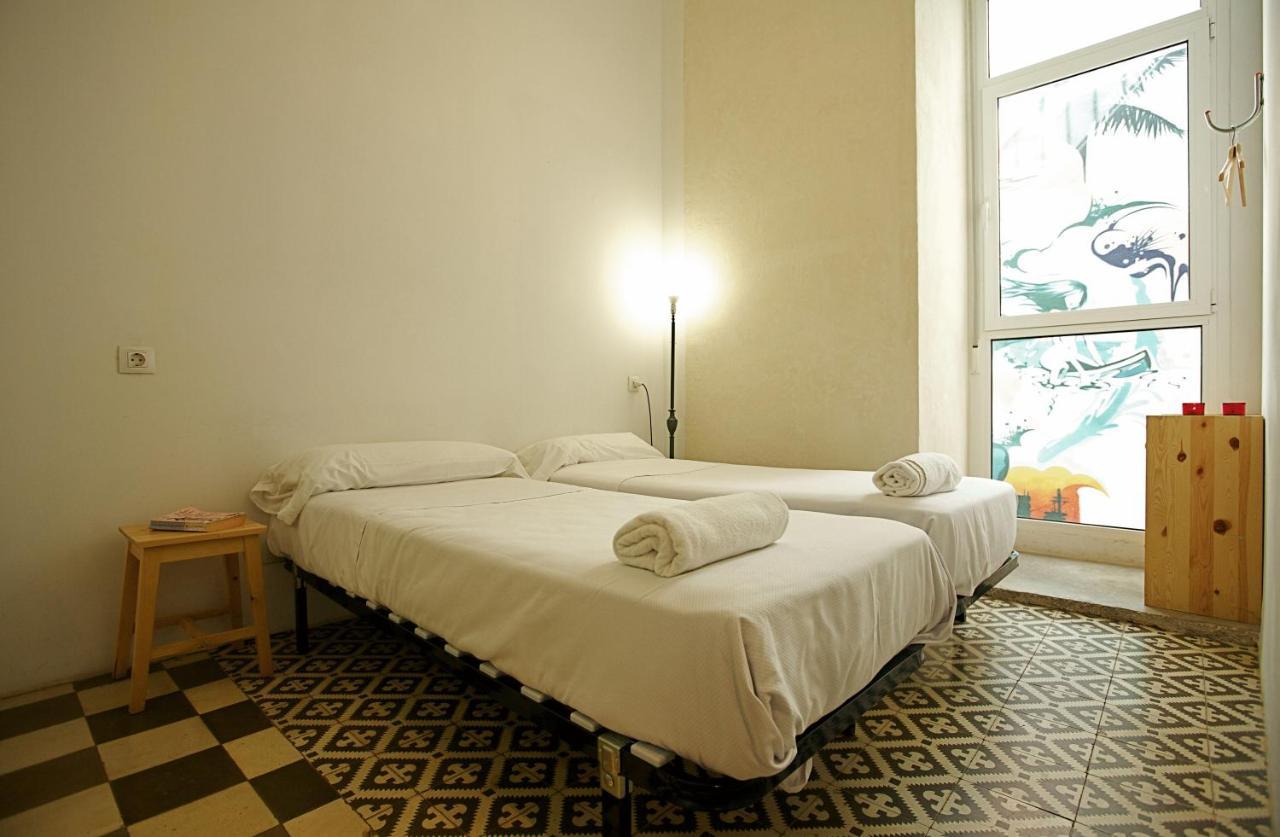 Barrio Boutik Long Albergue Alicante